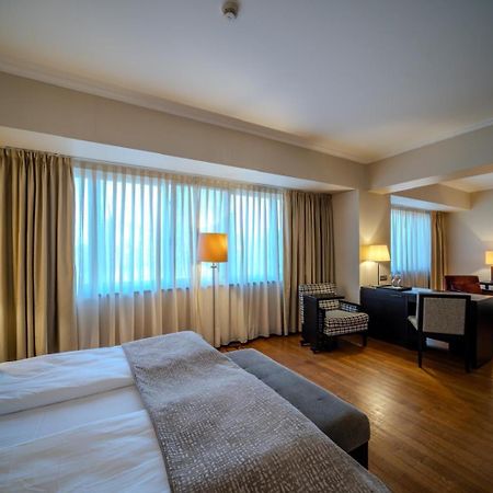 Hotel Rivo Timişoara Eksteriør bilde