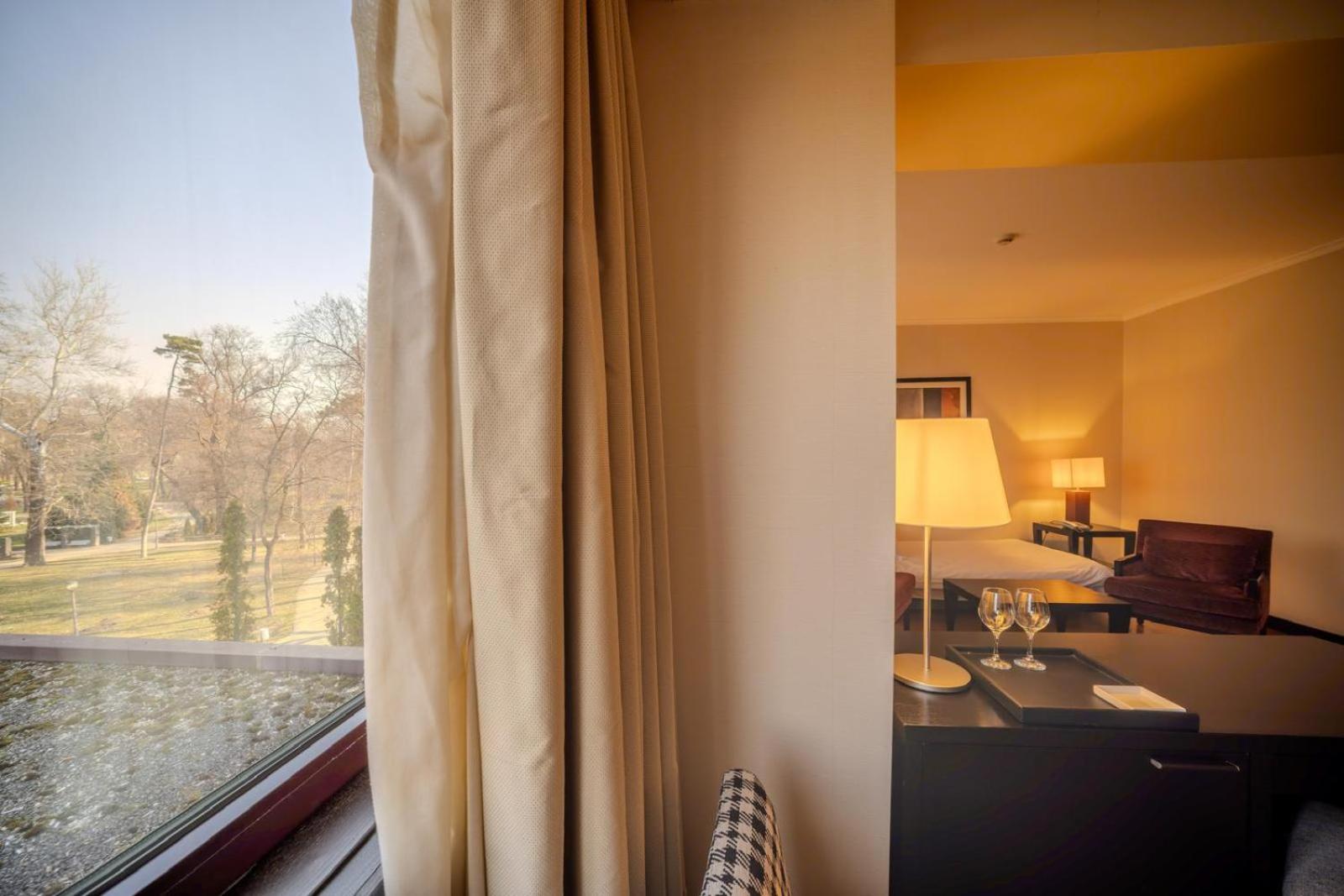 Hotel Rivo Timişoara Eksteriør bilde